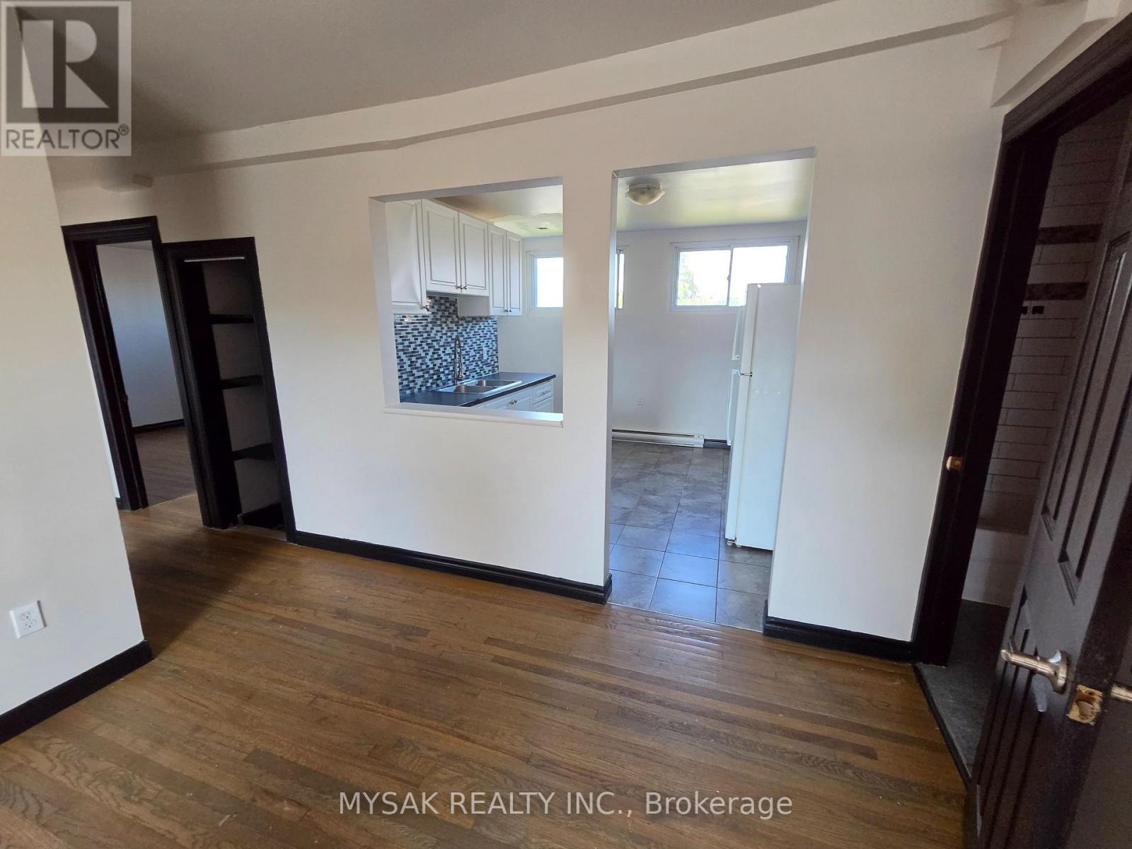 455 King William Street Property Photo 3