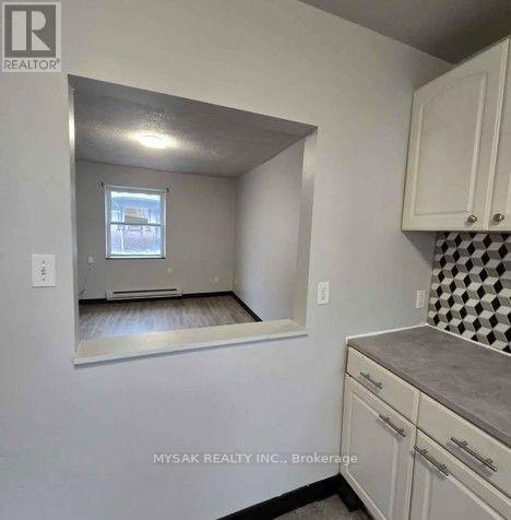 455 King William Street Property Photo 14