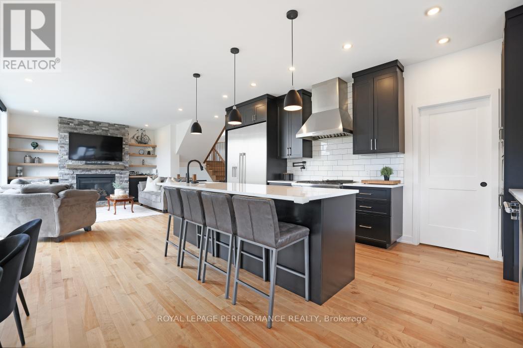 541 Barrage Street Property Photo 10