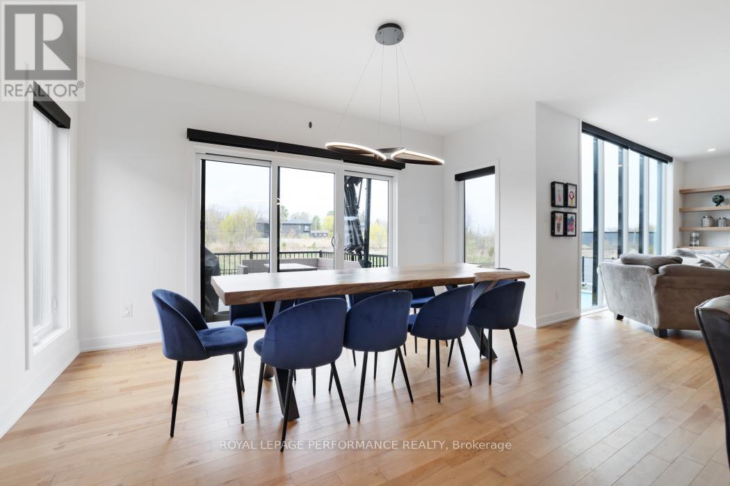 541 Barrage Street Property Photo 12