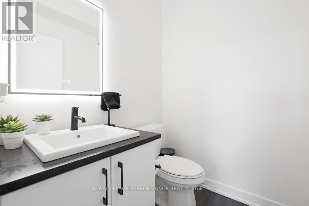 541 Barrage Street Property Photo 19