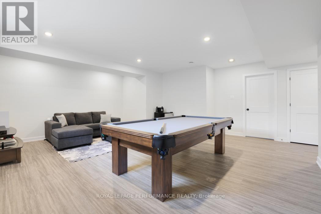 541 Barrage Street Property Photo 33