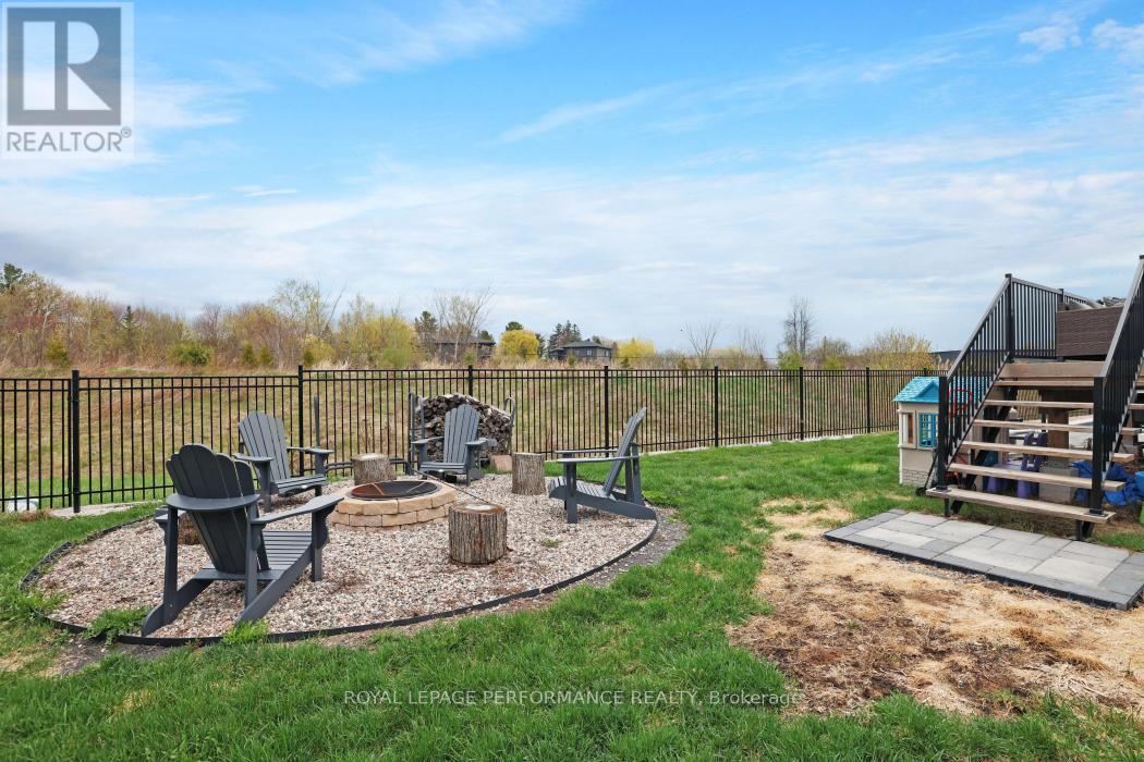 541 Barrage Street Property Photo 41