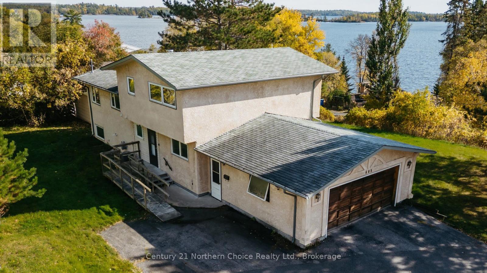605 Ninth Street Property Photo 1