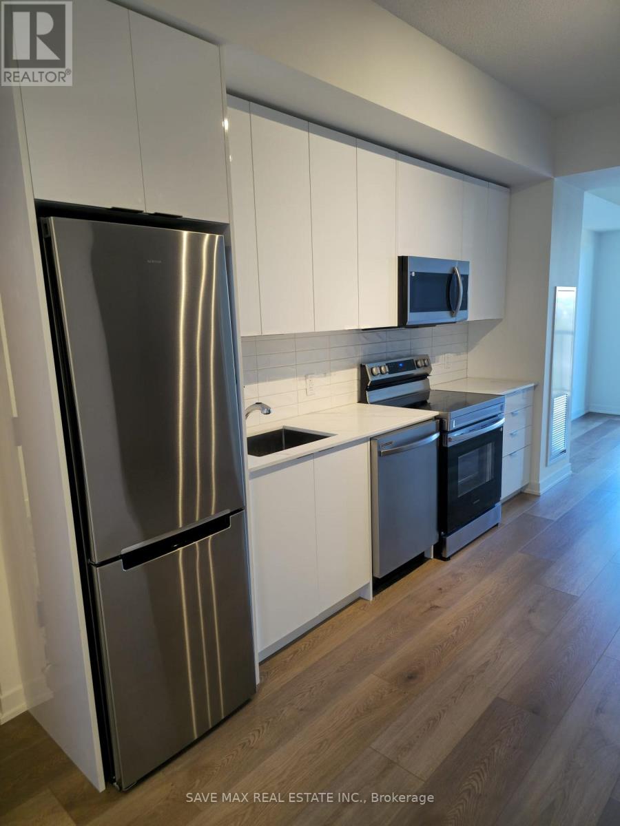 706 - 33 ERIE AVENUE Property Photo 1