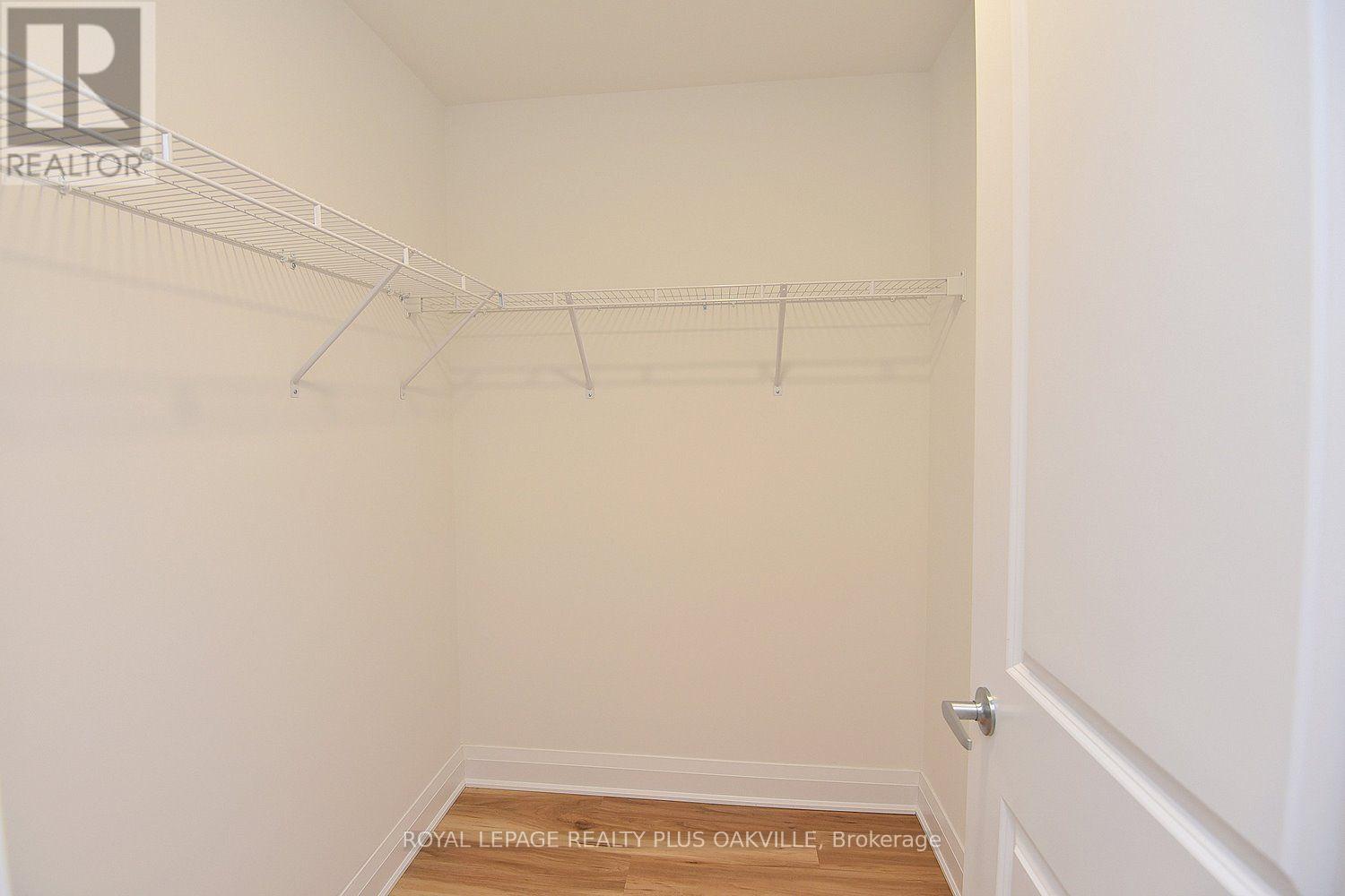 422 - 1936 Rymal Road E Property Photo 26