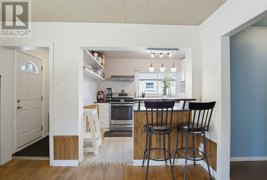 3 Parkside Drive Property Photo 12