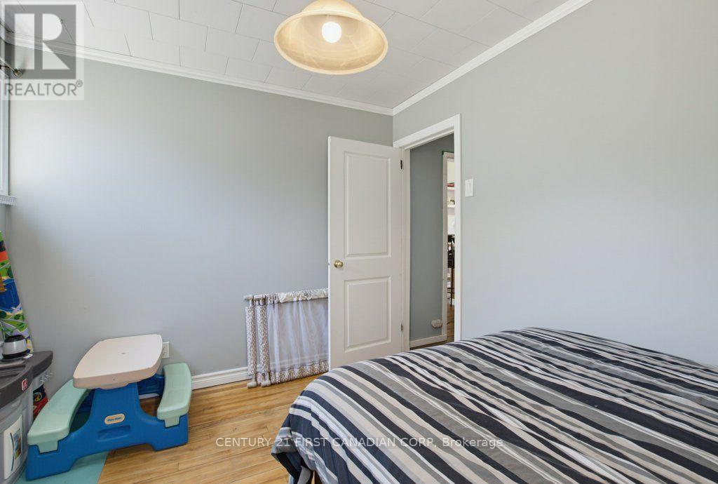 3 Parkside Drive Property Photo 15