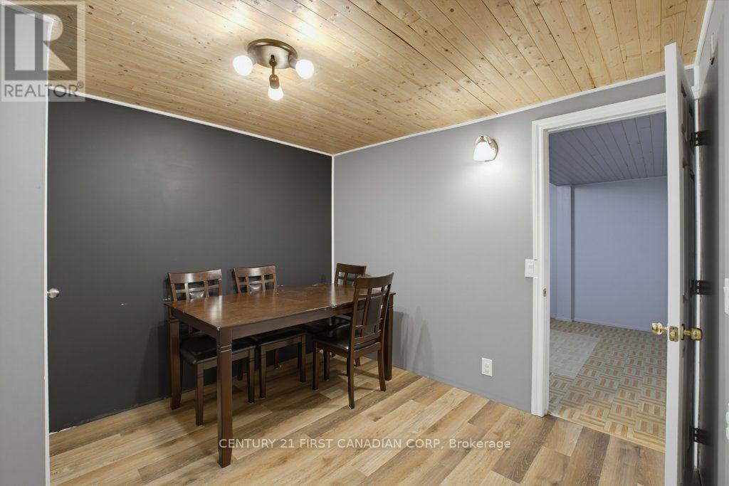 3 Parkside Drive Property Photo 23
