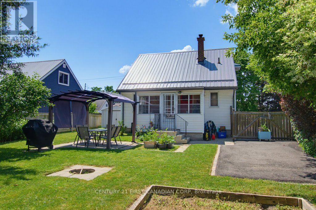 3 Parkside Drive Property Photo 30