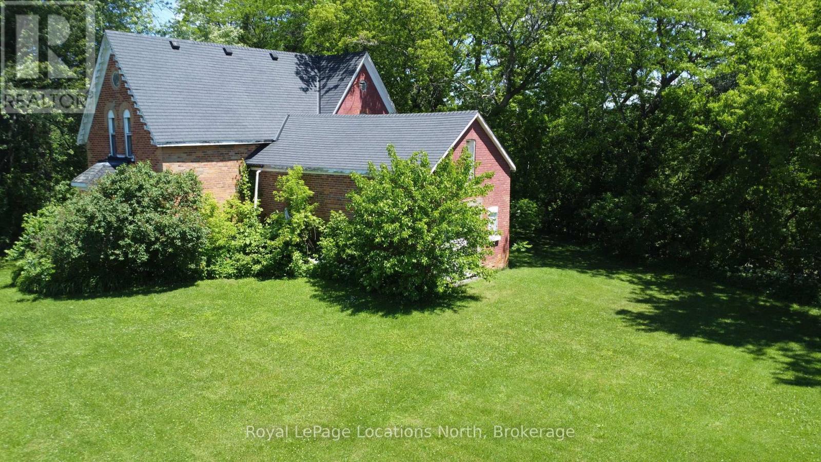 43 Alfred Street E Property Photo 9