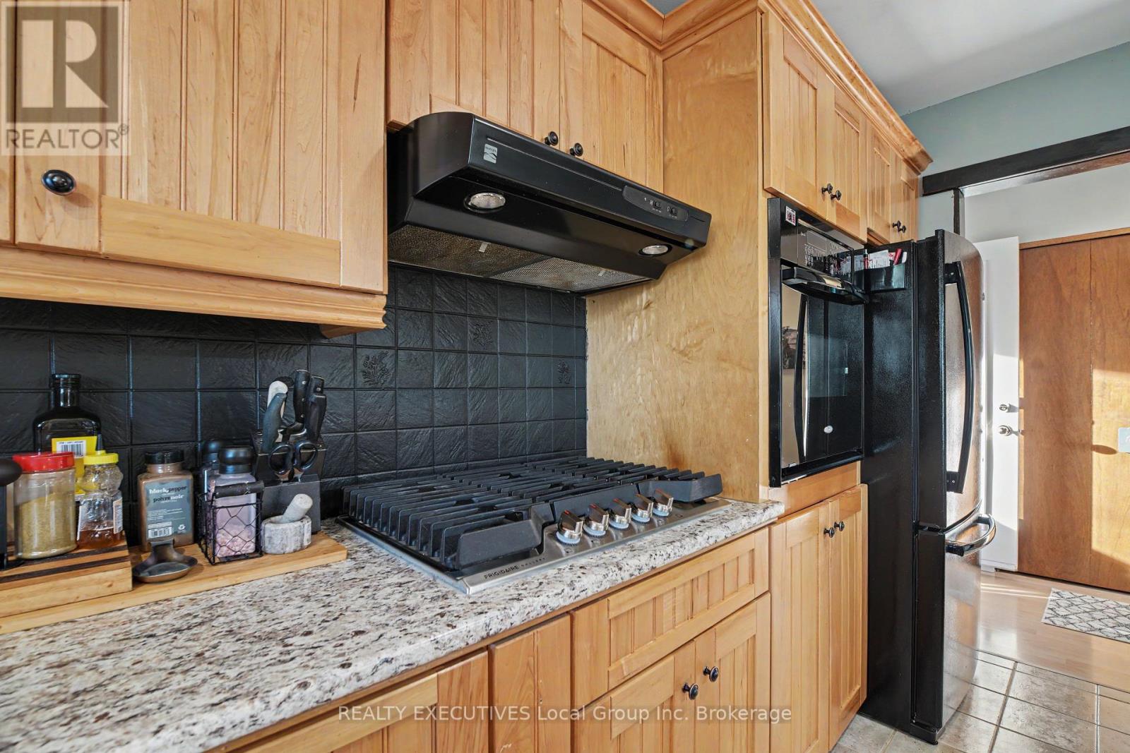 824 Ski Club Road Property Photo 11