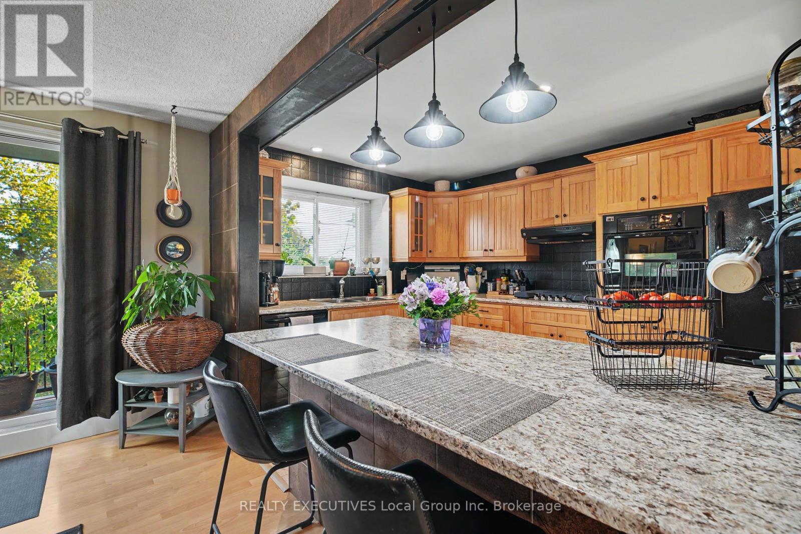 824 Ski Club Road Property Photo 15