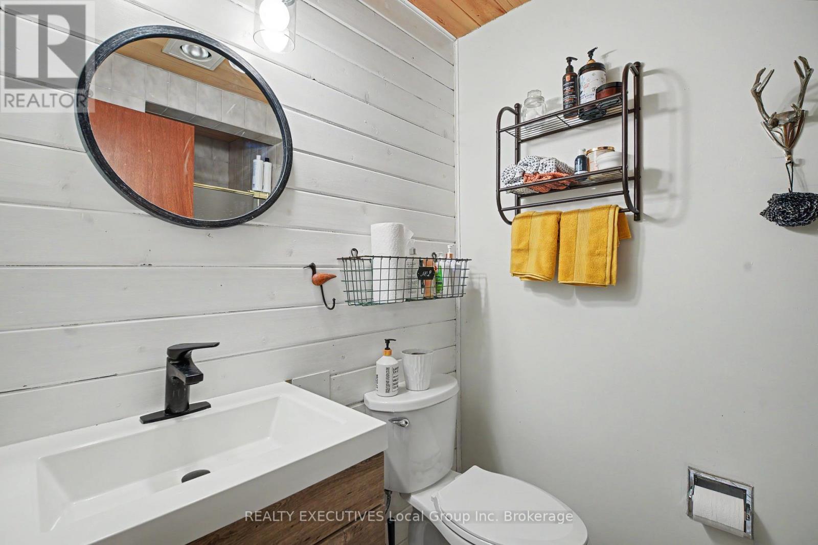 824 Ski Club Road Property Photo 37