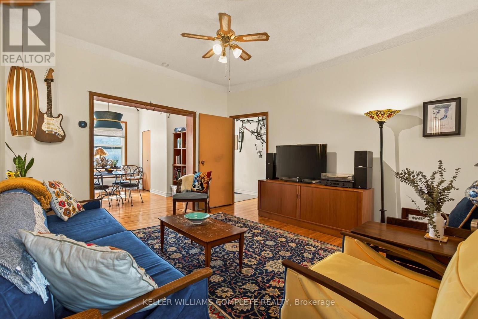 22 Spring Street Property Photo 11