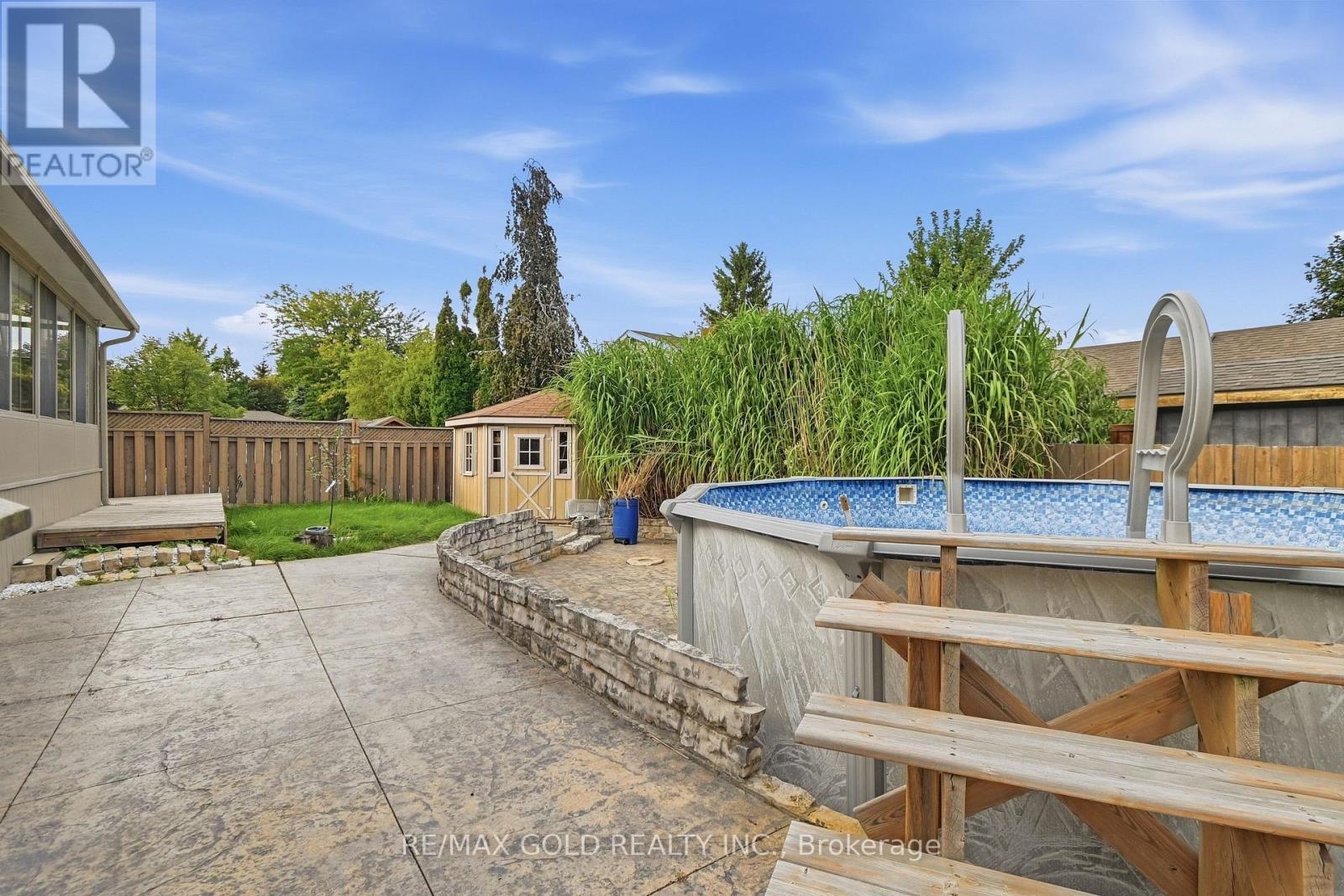 8 Garden Path Property Photo 42