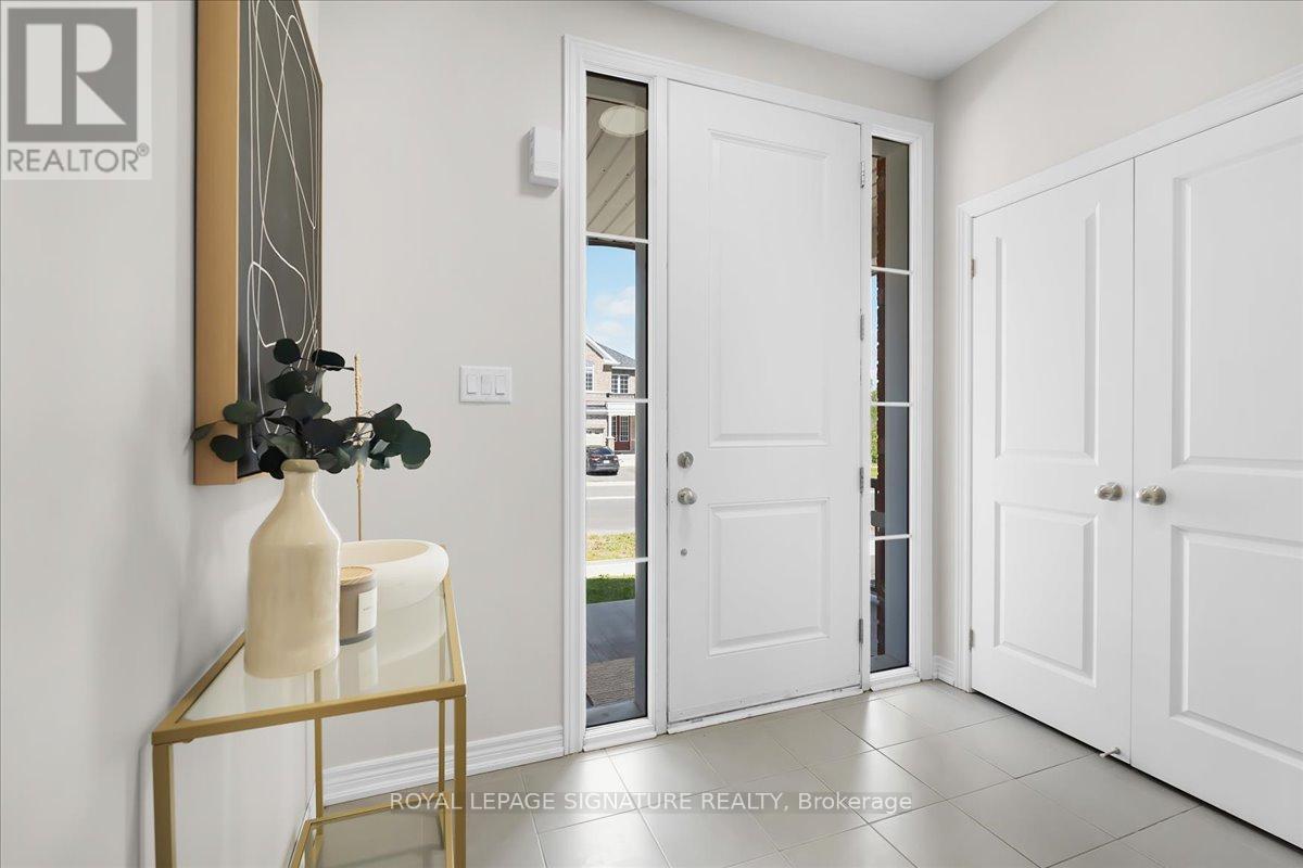 635 Lemay Grove Property Photo 3