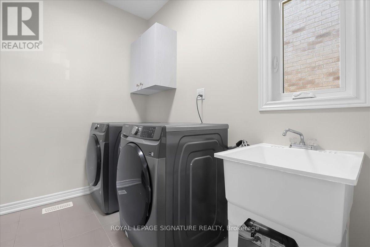 635 Lemay Grove Property Photo 18