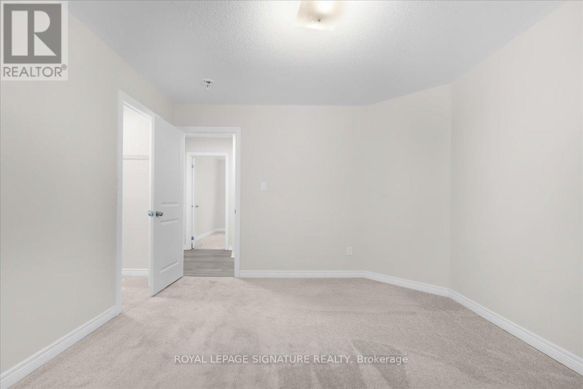 635 Lemay Grove Property Photo 32