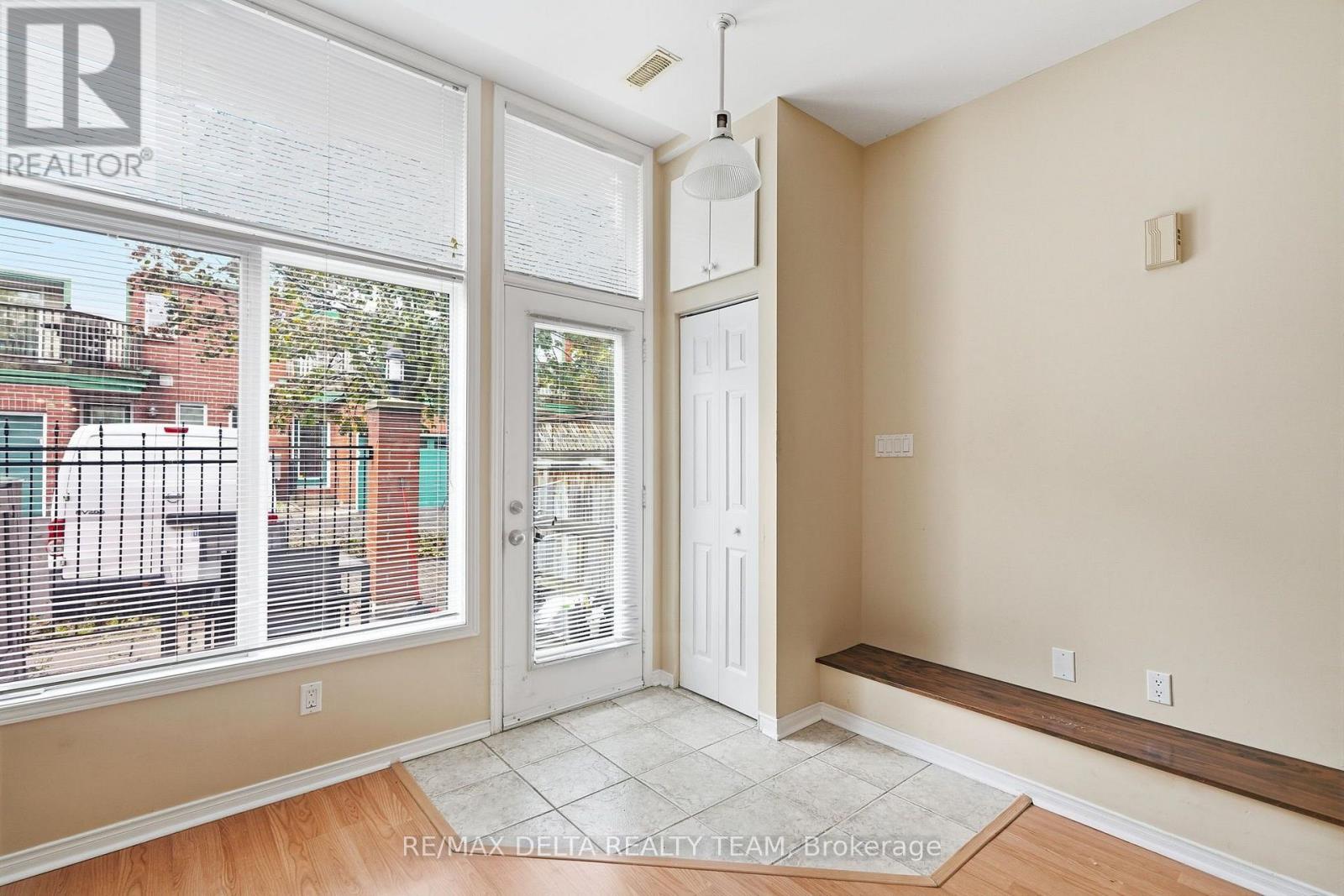 7 - 170 Cathcart Street Property Photo 4