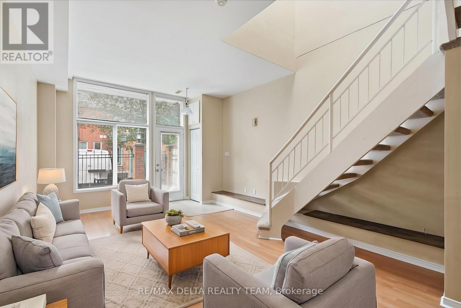 7 - 170 Cathcart Street Property Photo 7