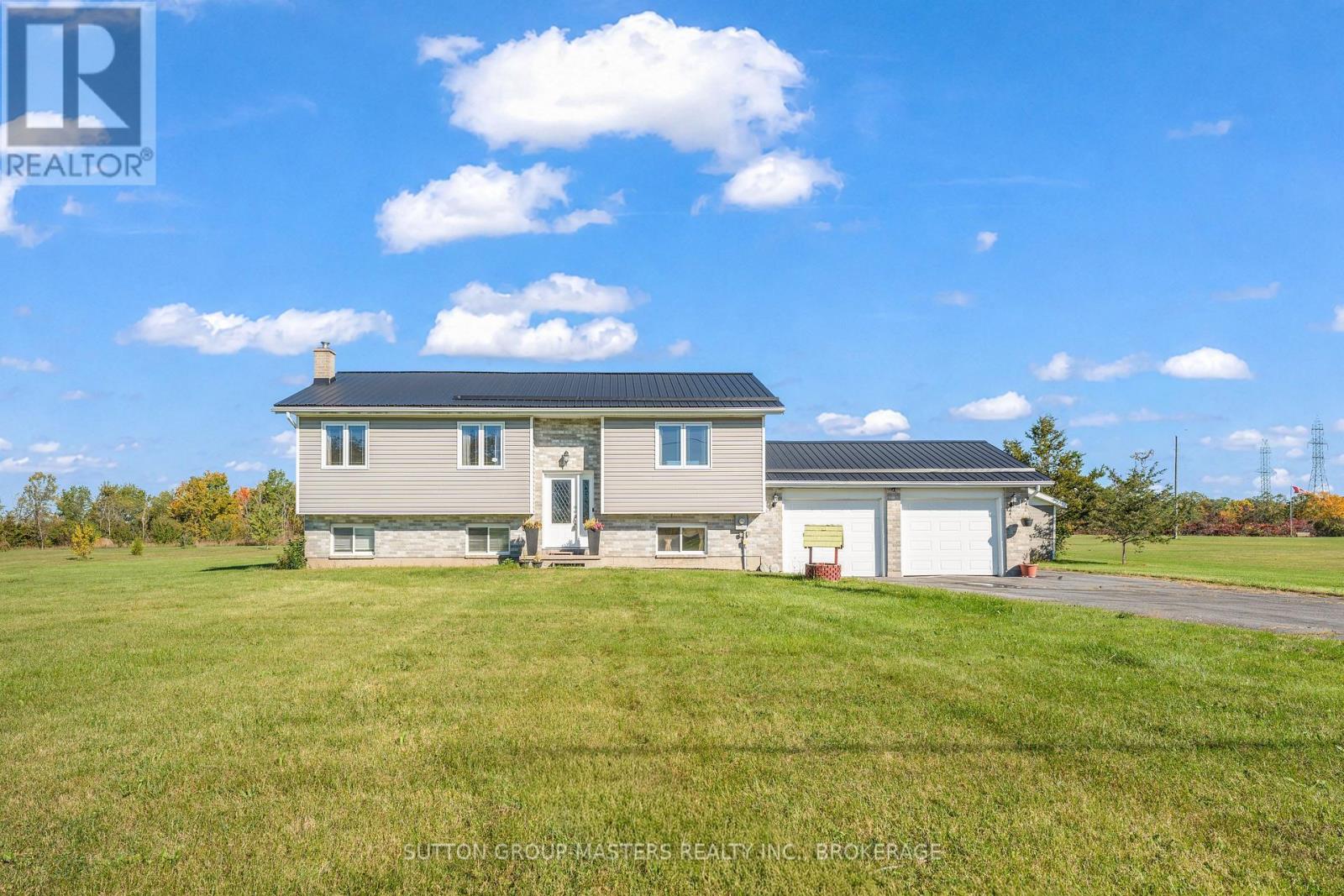 3358 Scanlan Road Property Photo 1