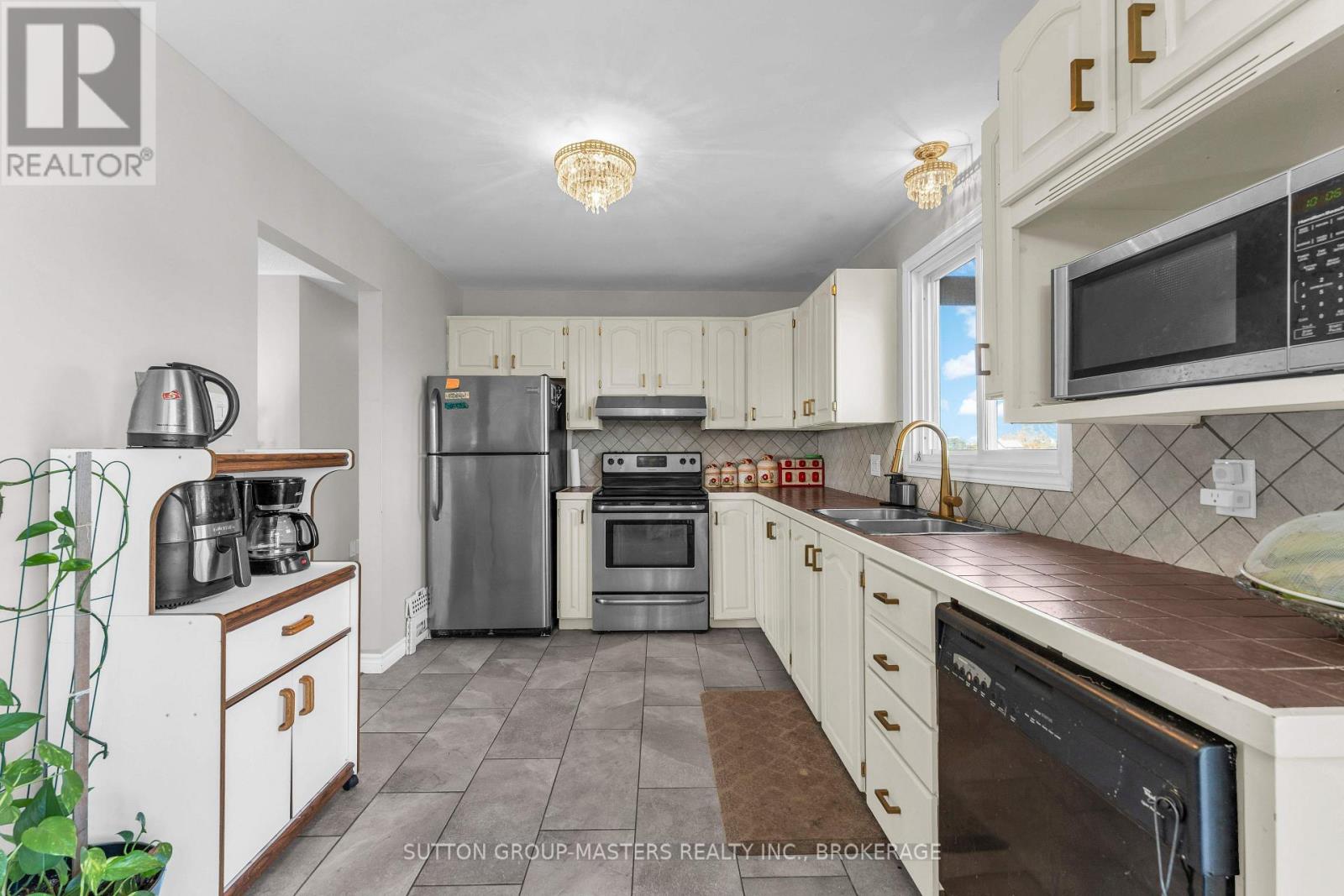 3358 Scanlan Road Property Photo 12