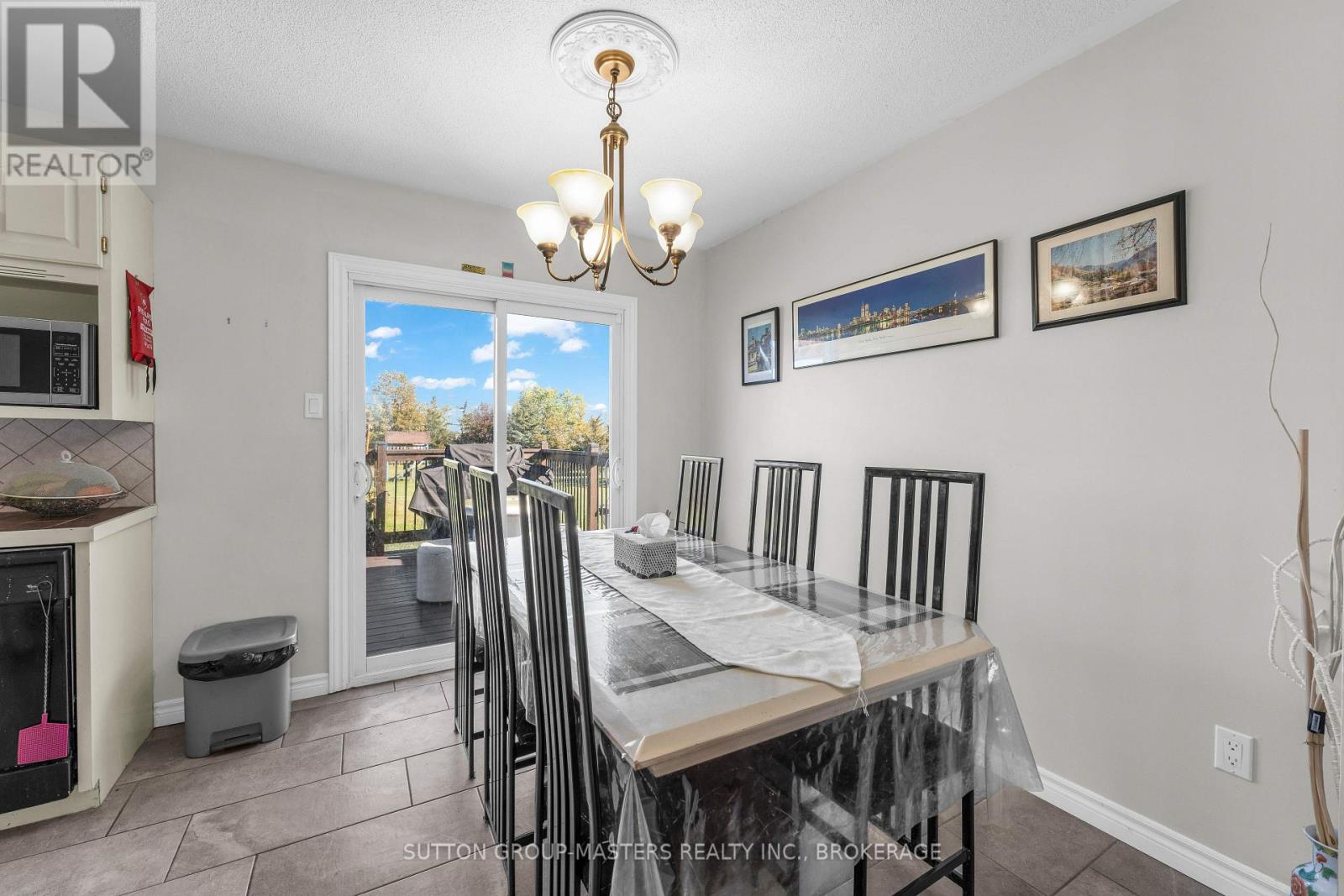 3358 Scanlan Road Property Photo 15