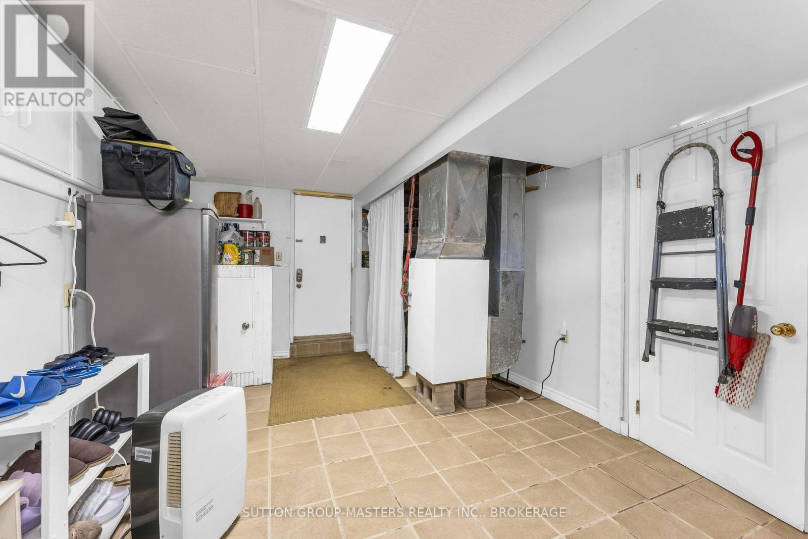 3358 Scanlan Road Property Photo 34