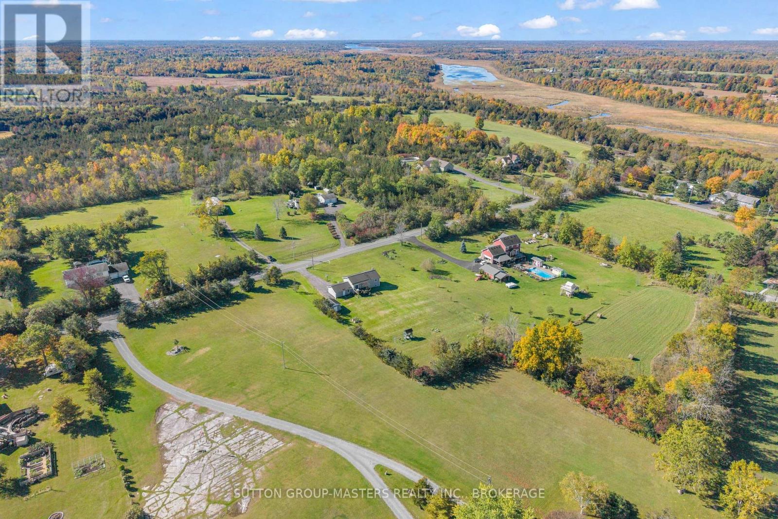 3358 Scanlan Road Property Photo 45