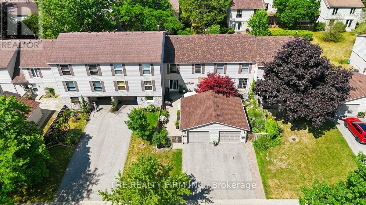 905 DALHOUSIE DRIVE Property Photo 1