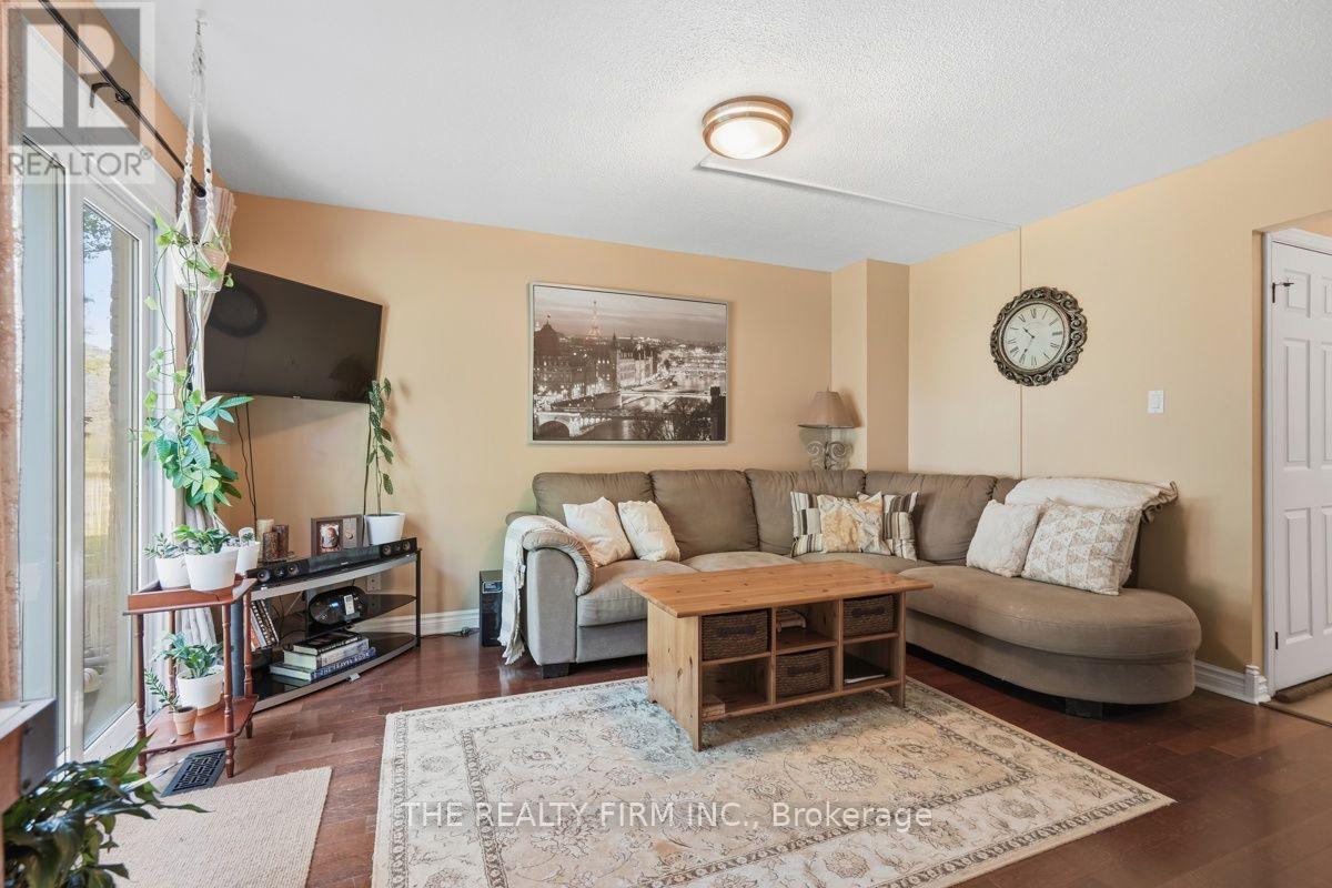 905 Dalhousie Drive Property Photo 21