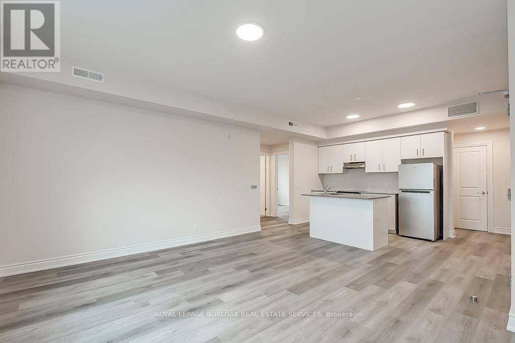 2a - 259 King Street E Property Photo 8