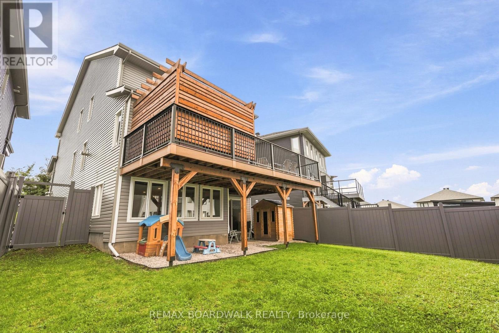 210 Pingwi Place Property Photo 46