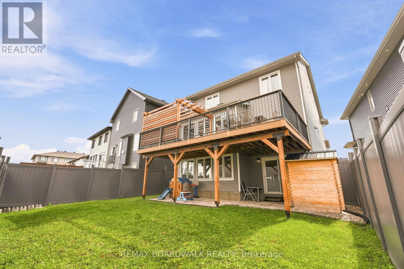 210 Pingwi Place Property Photo 47