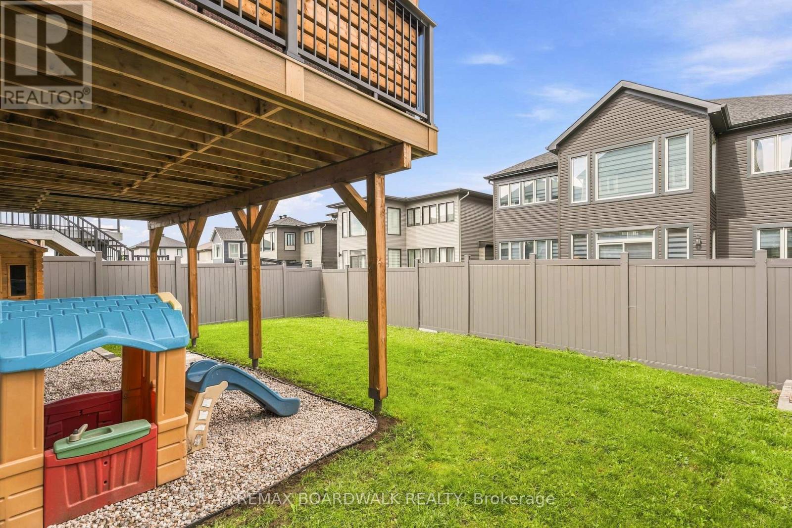 210 Pingwi Place Property Photo 48