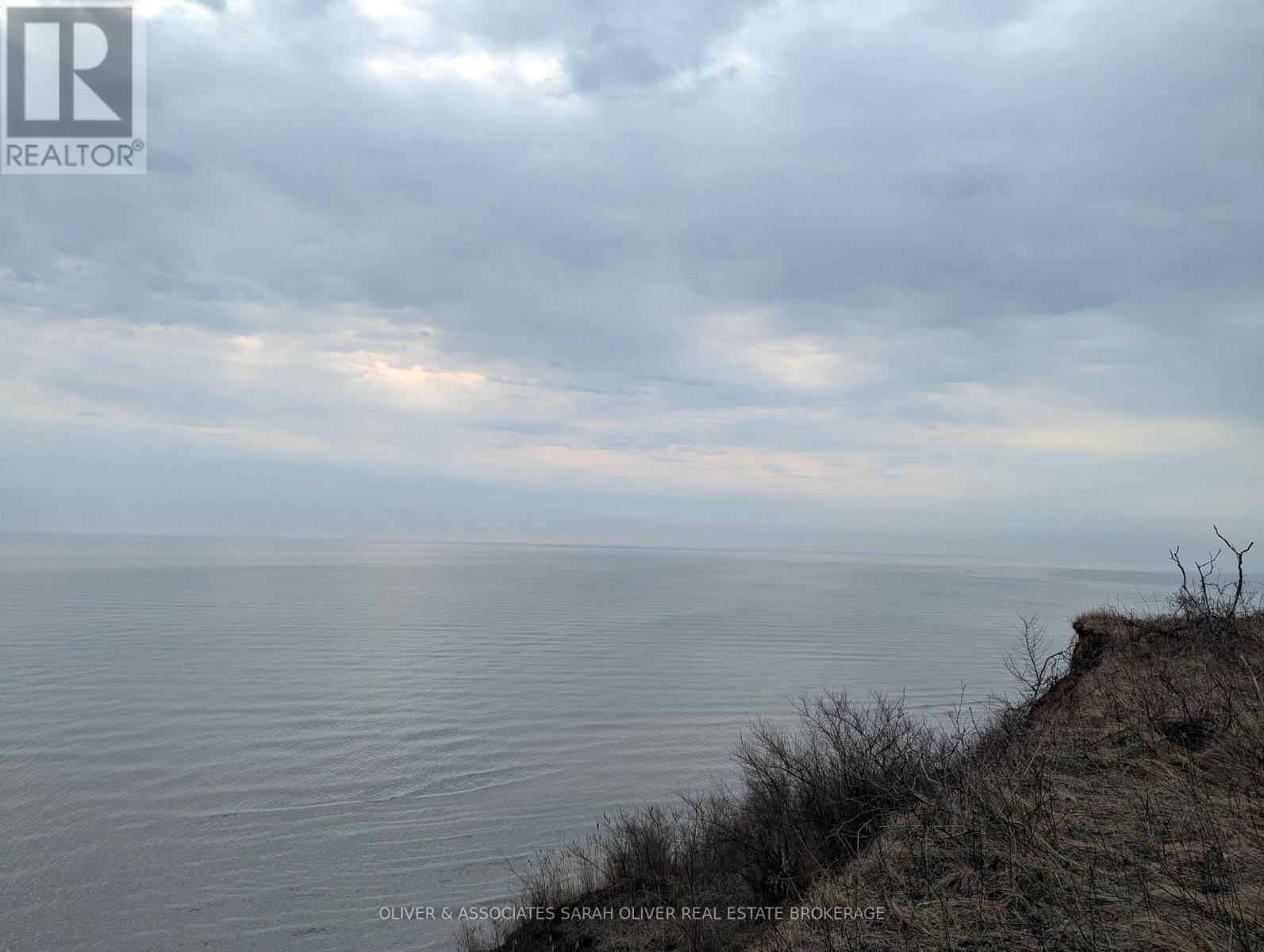 Between 25097 & 24745 Gray Line Property Photo 4