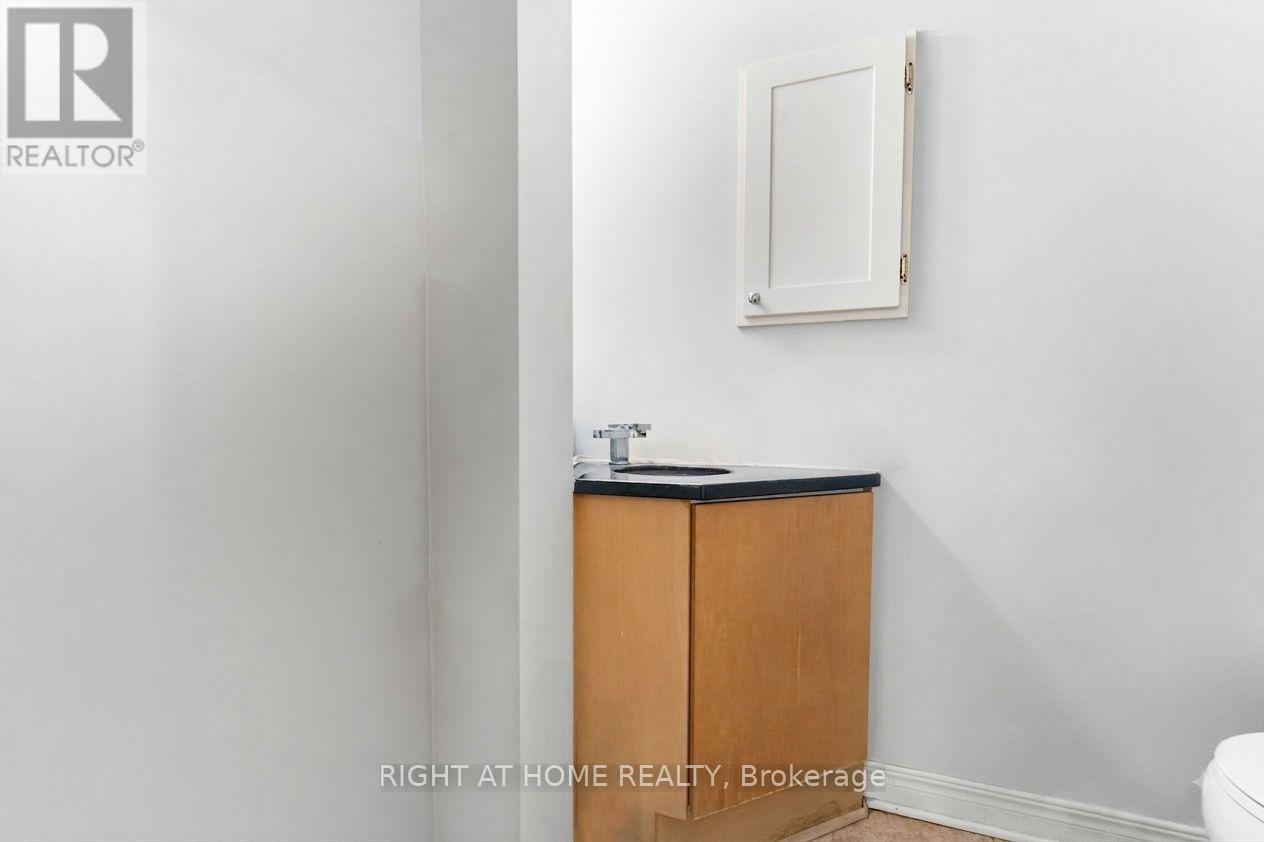 1009 - 134 York Street Property Photo 11