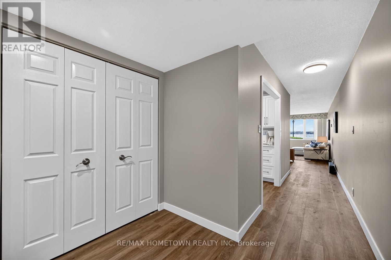 103 - 55 Water Street E Property Photo 12