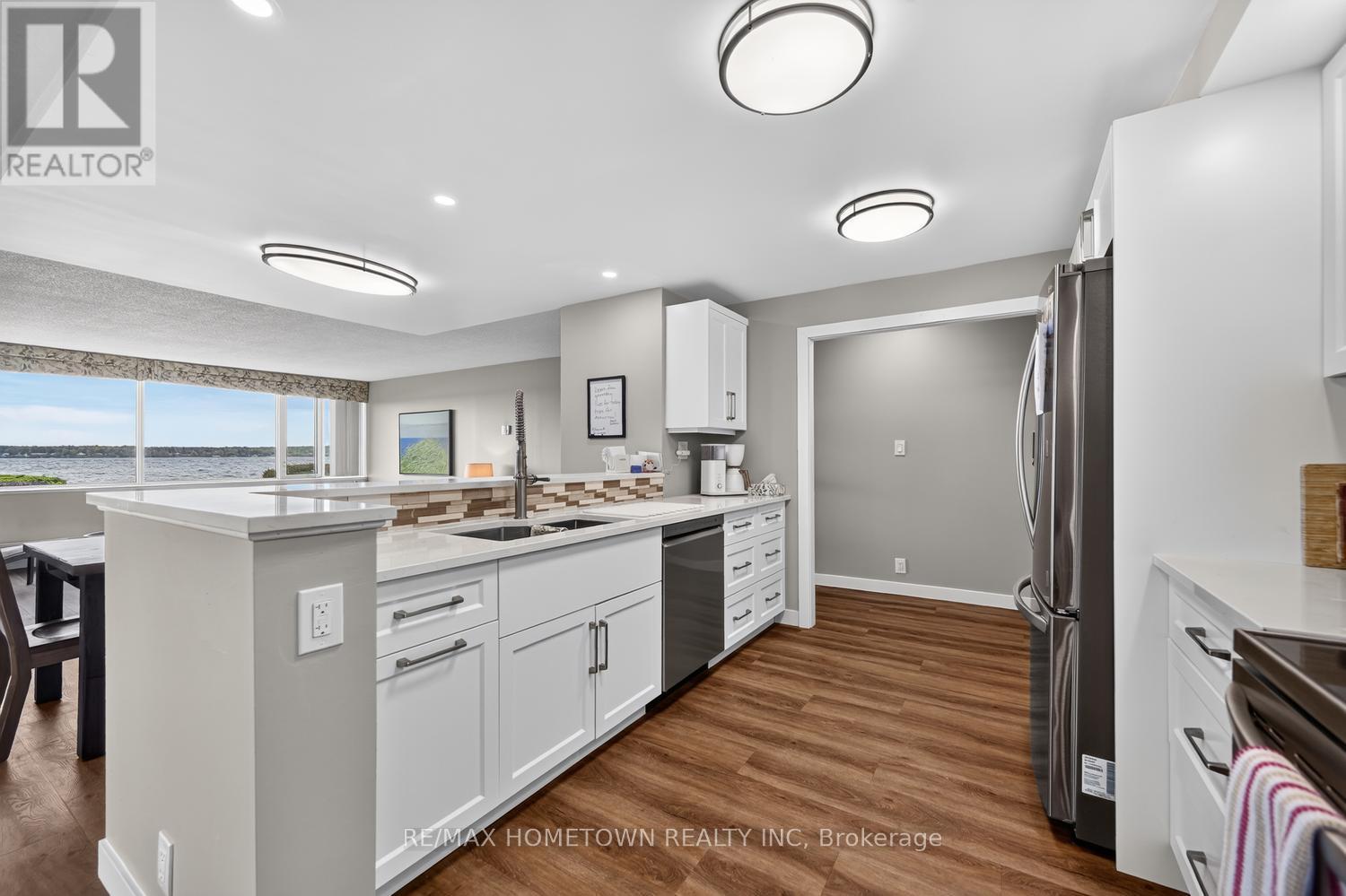 103 - 55 Water Street E Property Photo 22