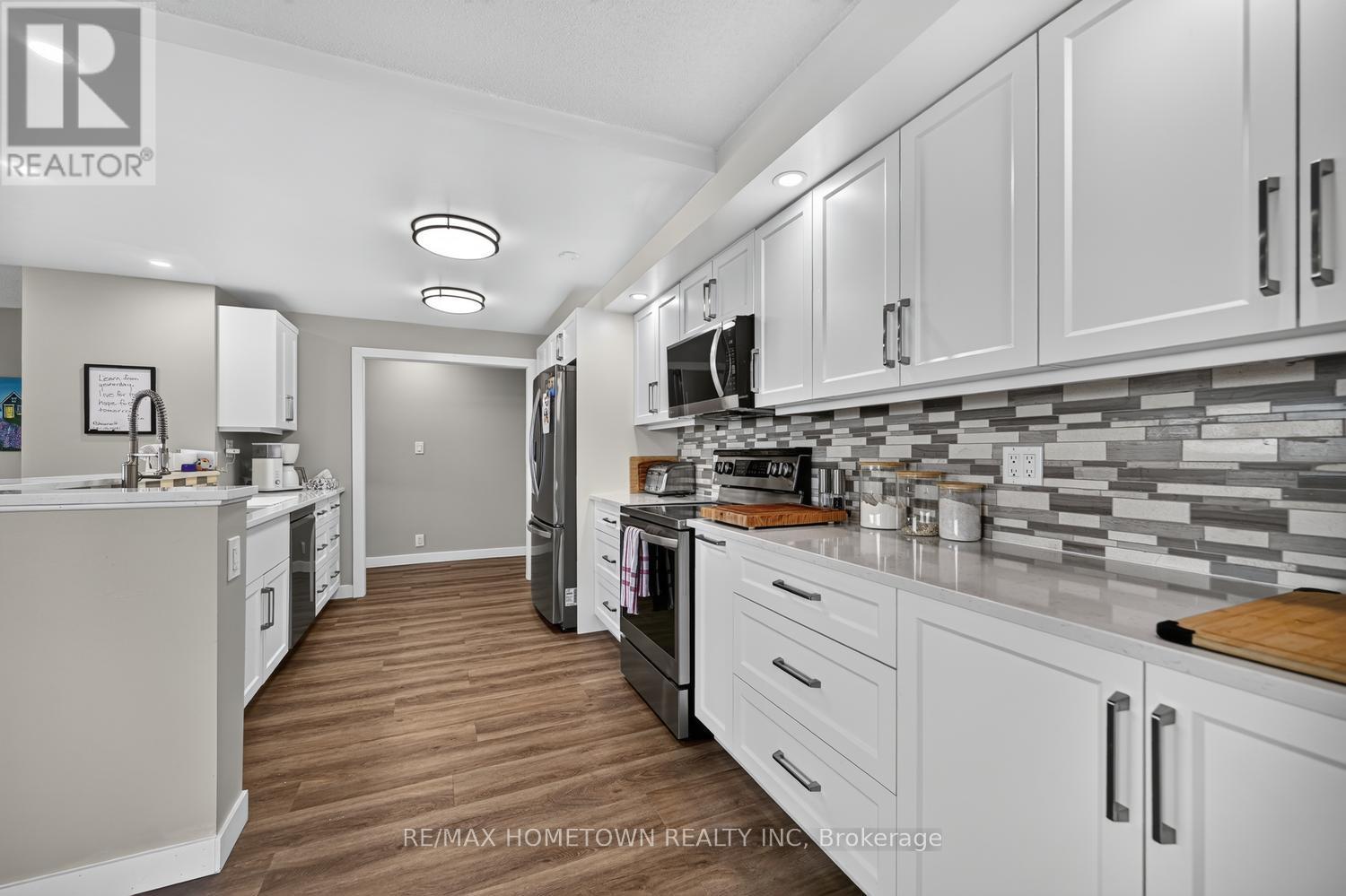 103 - 55 Water Street E Property Photo 25