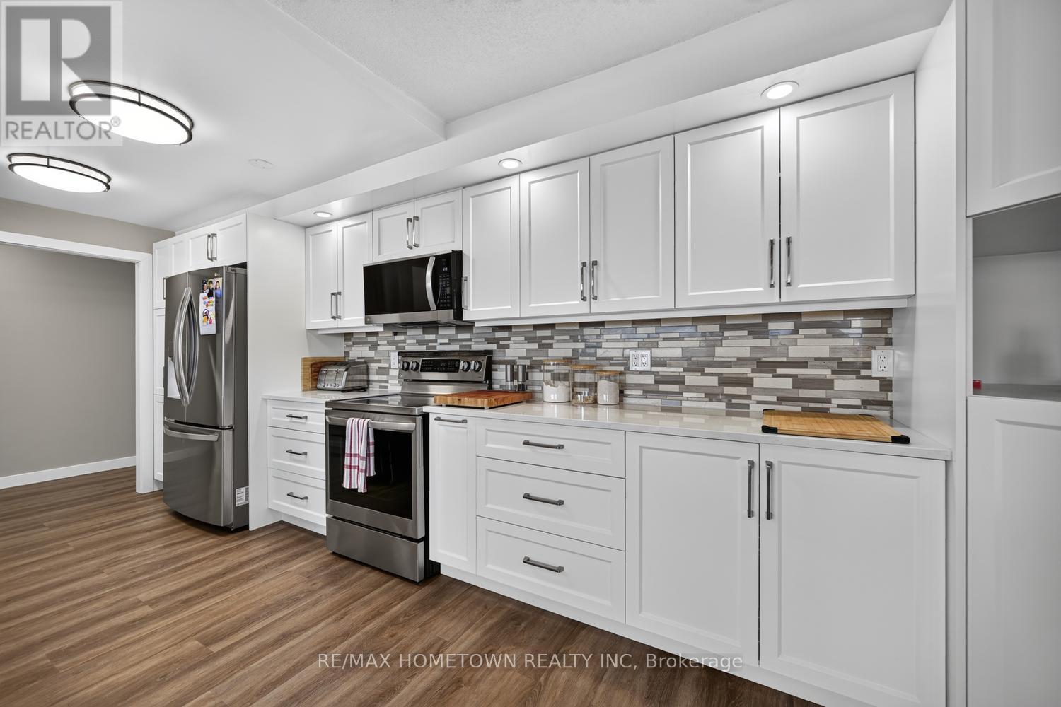 103 - 55 Water Street E Property Photo 26
