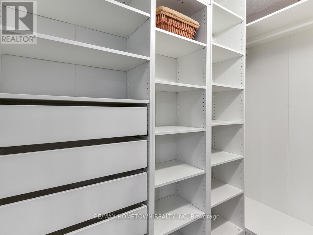 103 - 55 Water Street E Property Photo 40