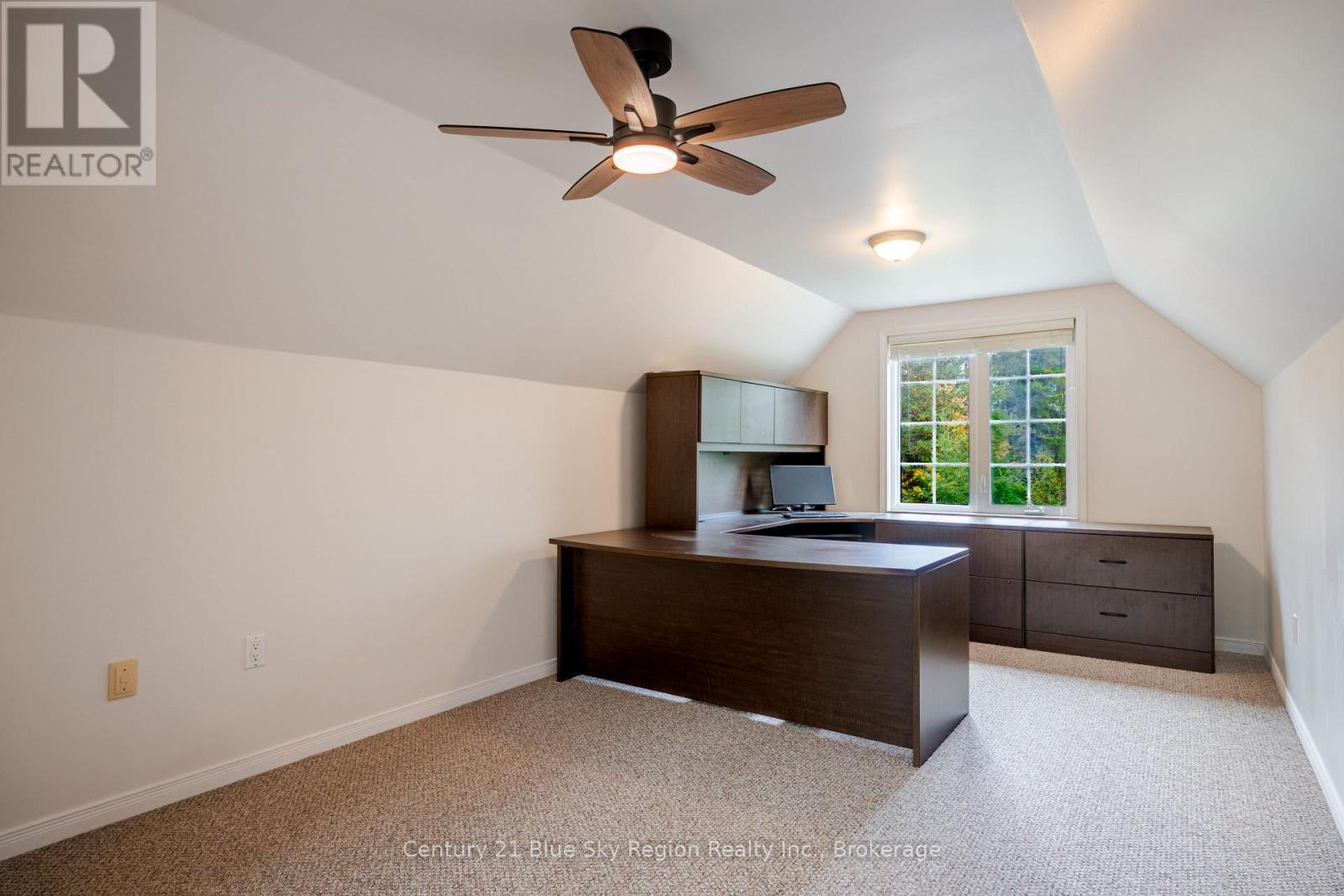 1 Springdale Drive Property Photo 27