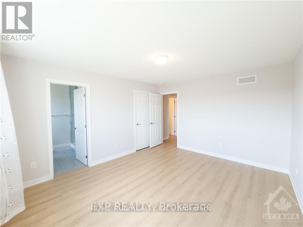 710 Quilter Row Property Photo 10