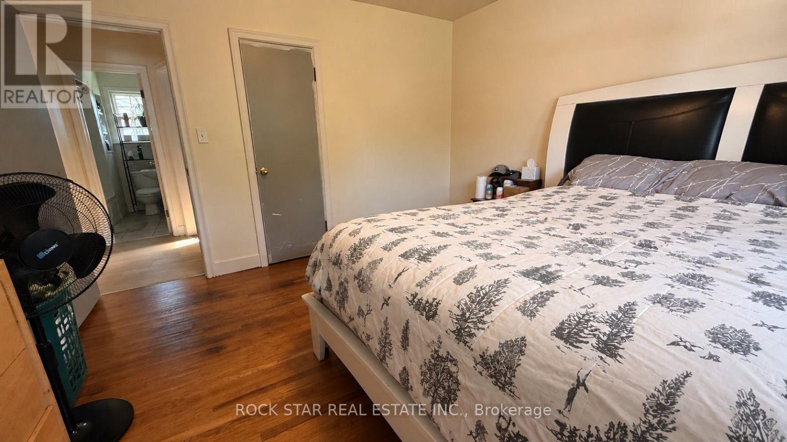 12 Roseland Avenue Property Photo 12