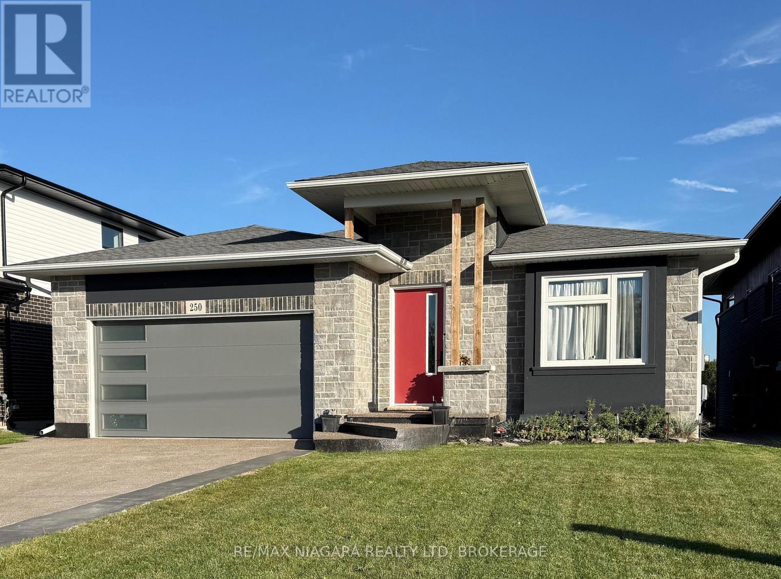 250 Colbeck Drive Property Photo 1