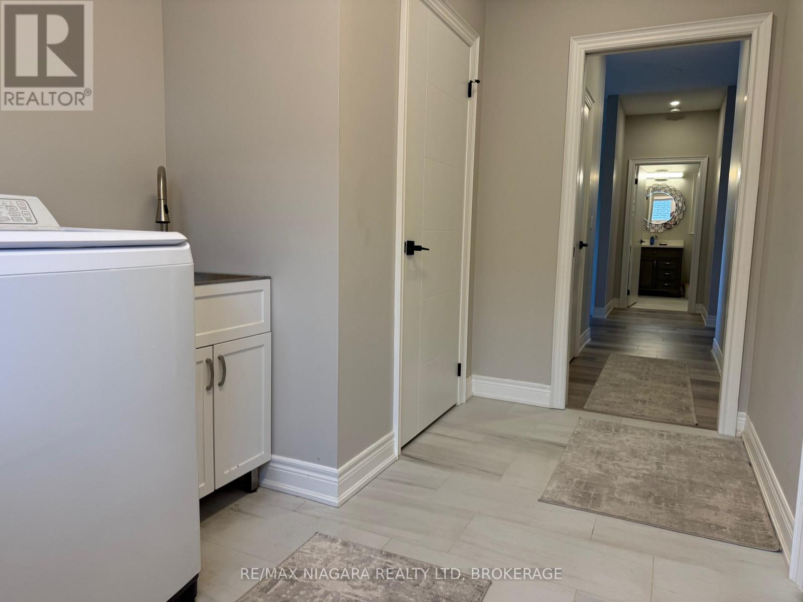 250 Colbeck Drive Property Photo 8