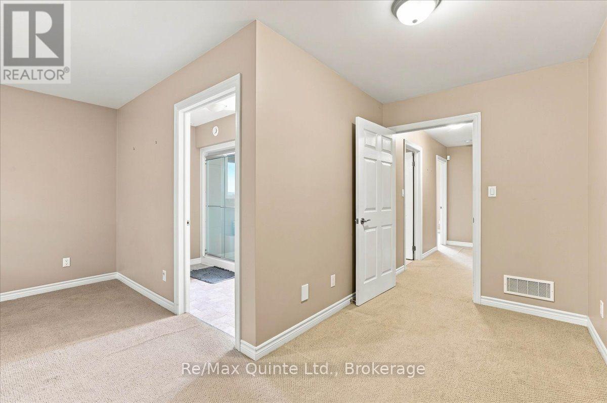 4 Forest Drive Property Photo 13
