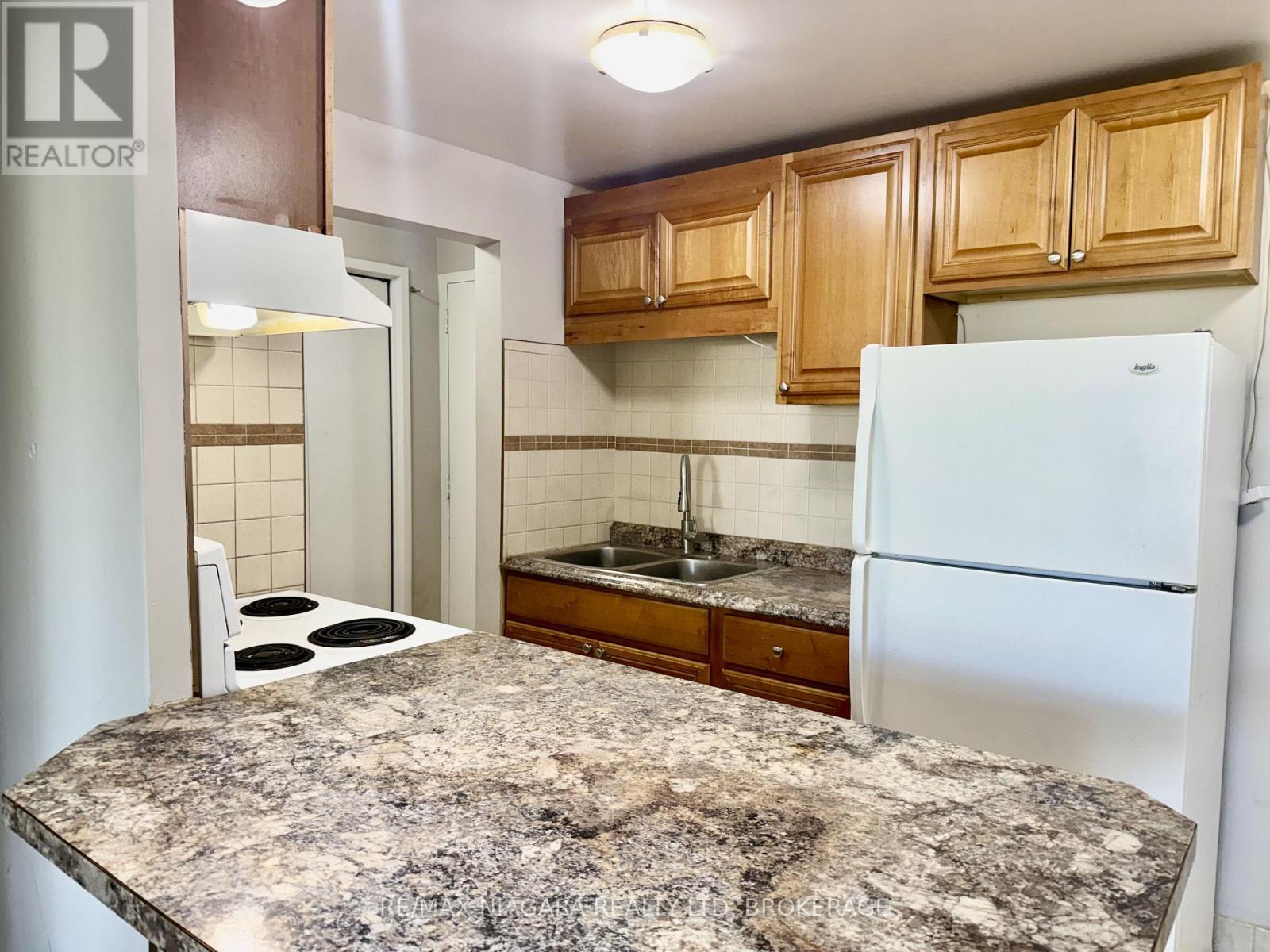 102 - 7 Riverview Boulevard Property Photo 16